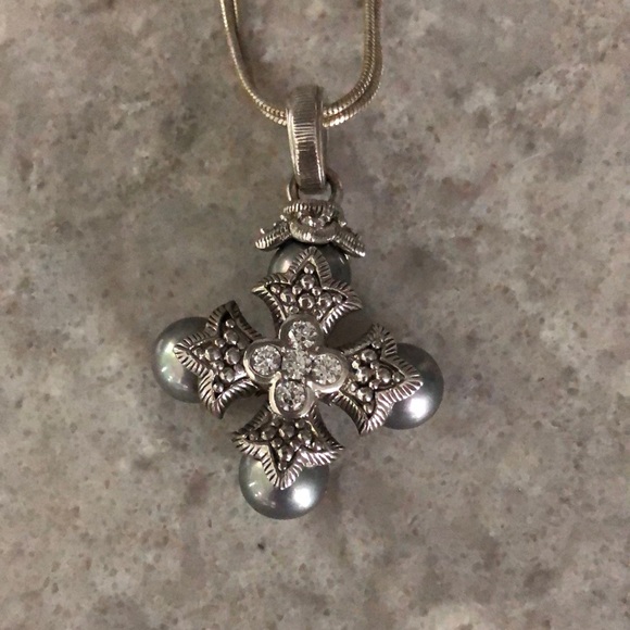 Vintage Judith Ripka silver Pearl CZ encrusted cross pendant - Picture 1 of 2